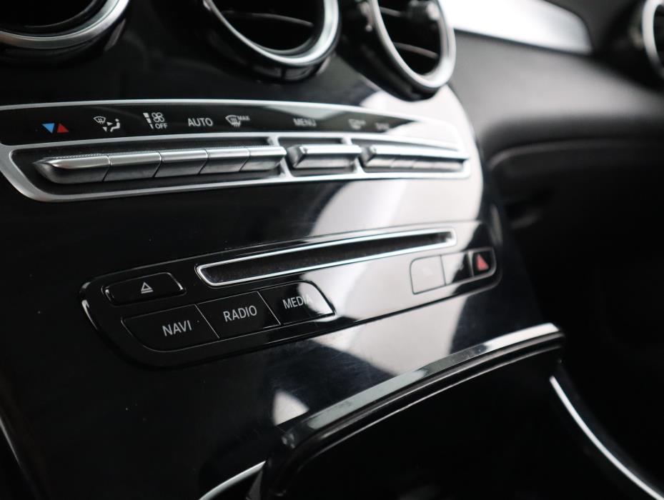 MERCEDES-BENZ GLC 2016