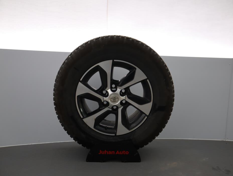 TOYOTA Hilux 2020