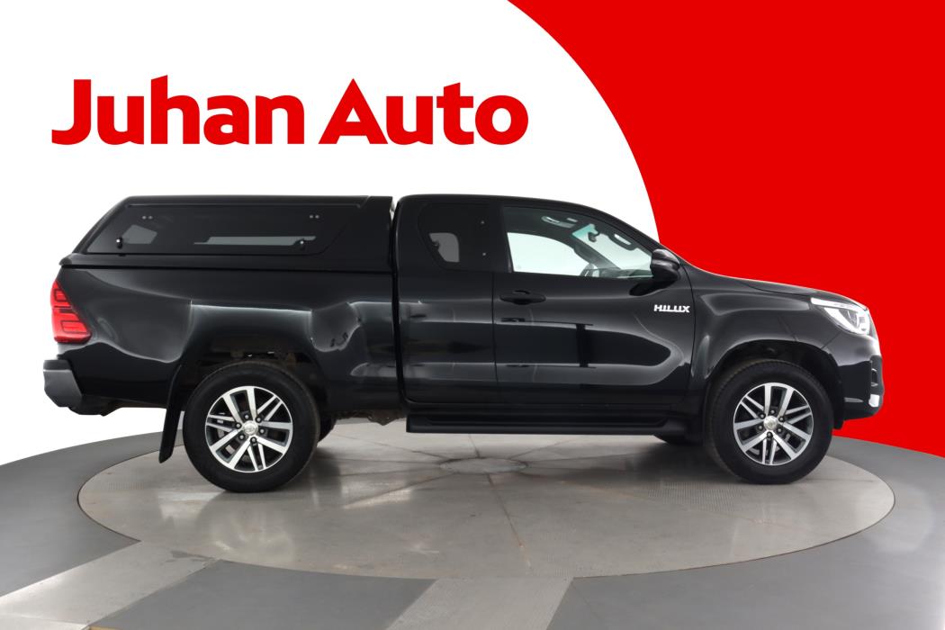 TOYOTA Hilux 2020