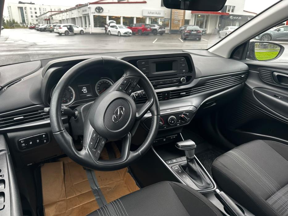 HYUNDAI i20 Hatchback 2022