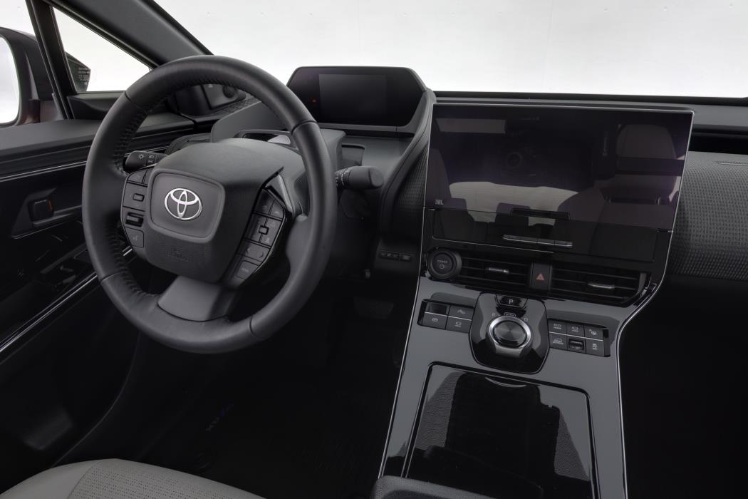 TOYOTA bZ4X 2023