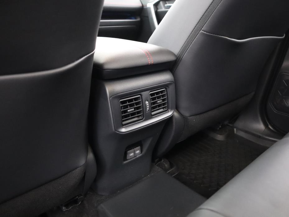 TOYOTA RAV4 Plug-in 2025