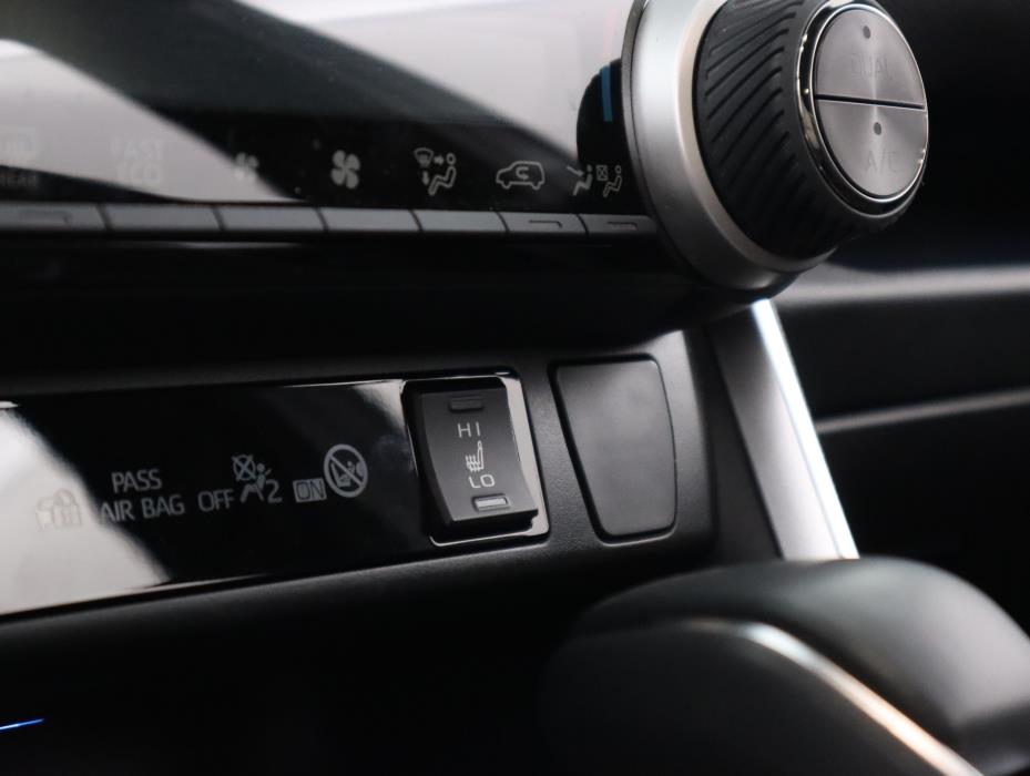 TOYOTA RAV4 Plug-in 2025