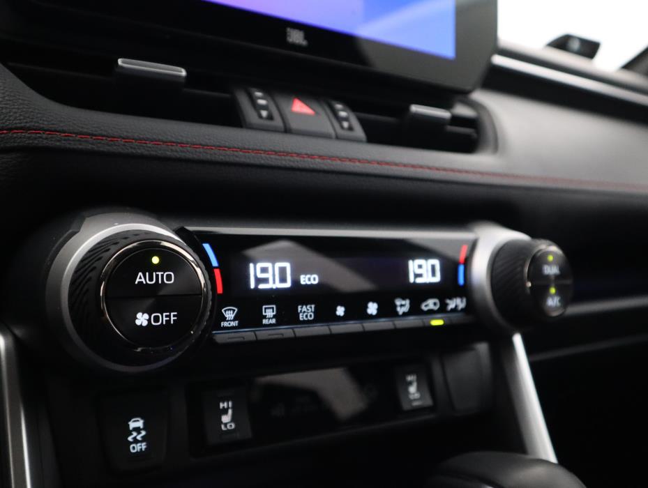 TOYOTA RAV4 Plug-in 2025