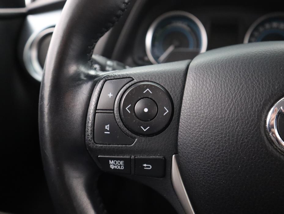 TOYOTA Auris 2013
