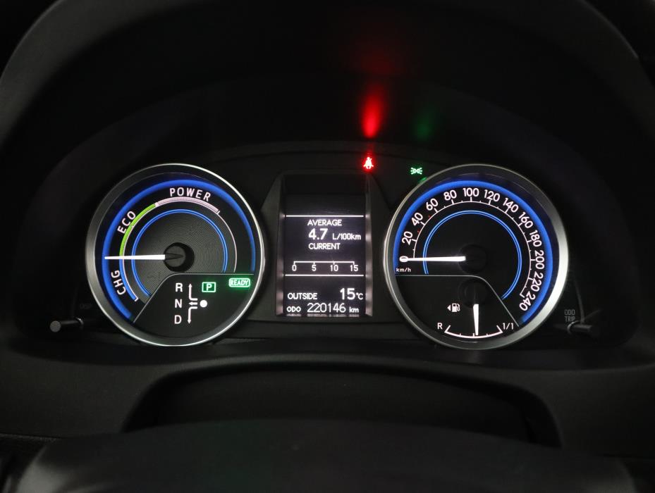 TOYOTA Auris 2013
