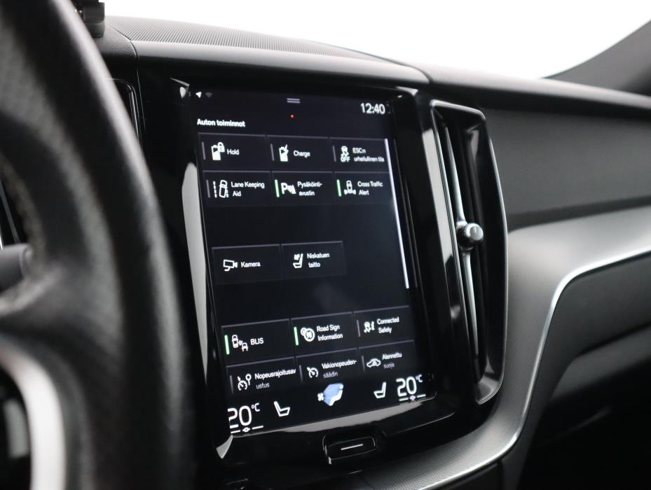 VOLVO XC60 2018