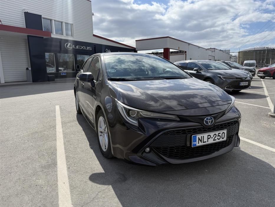 TOYOTA Corolla 2019