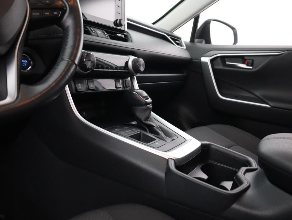 TOYOTA RAV4 2021