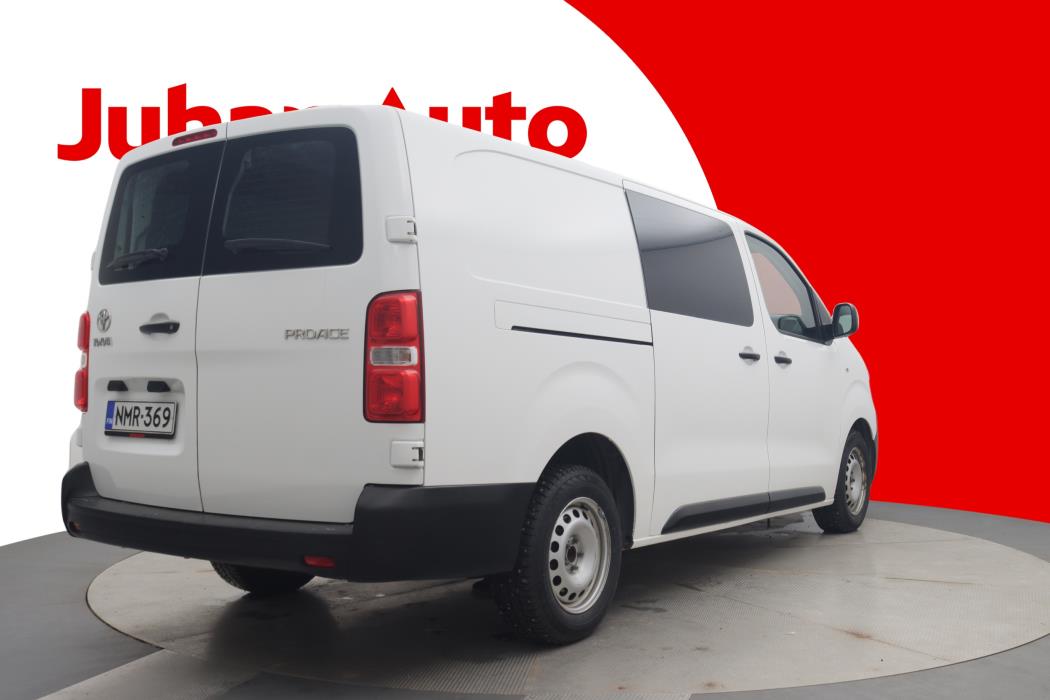 TOYOTA Proace 2022