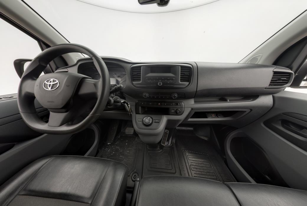 TOYOTA Proace 2022