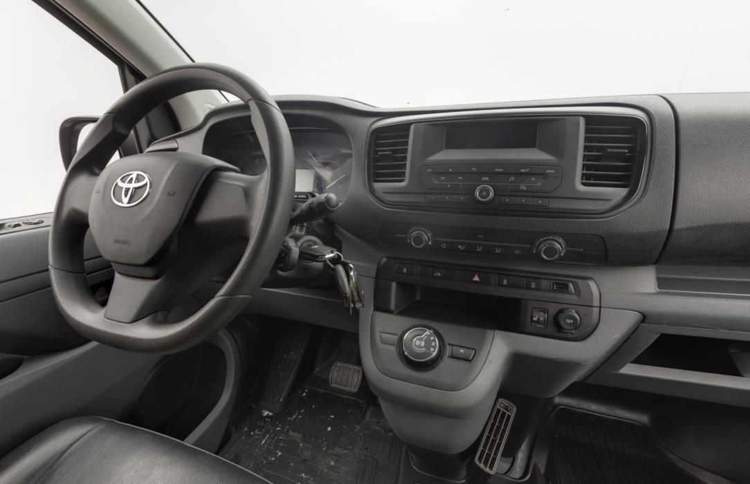 TOYOTA Proace 2022