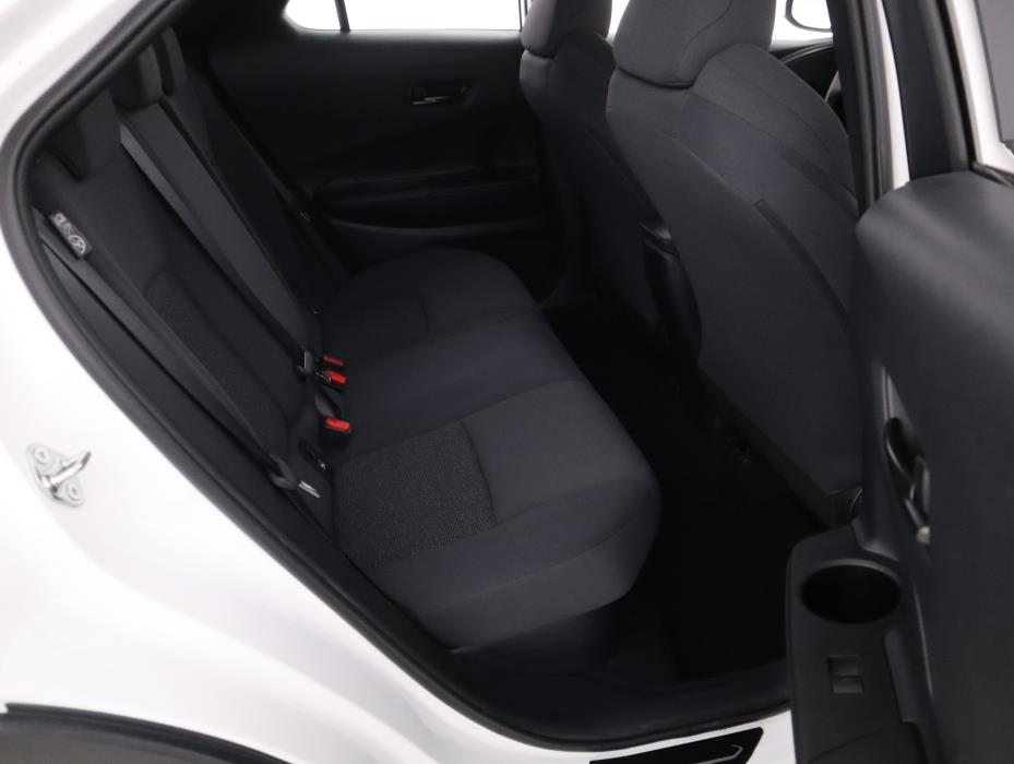 TOYOTA C-HR 2024