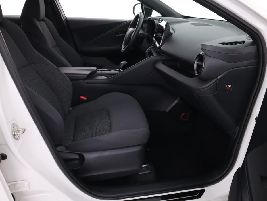 TOYOTA C-HR 2024