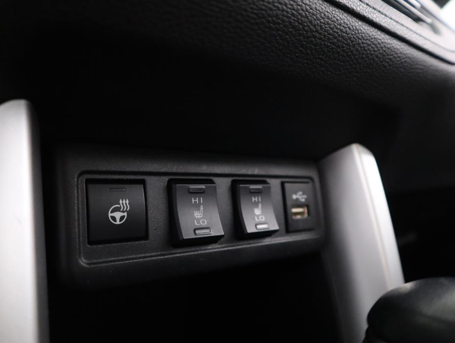 TOYOTA Corolla Cross 2024