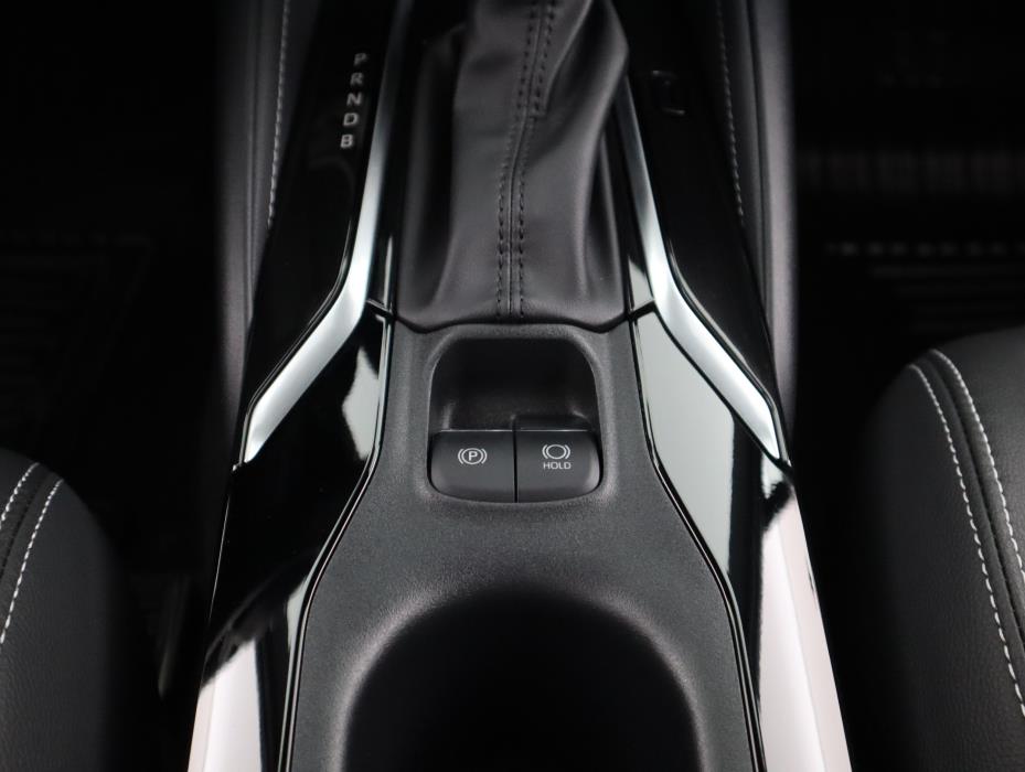 TOYOTA Corolla 2025