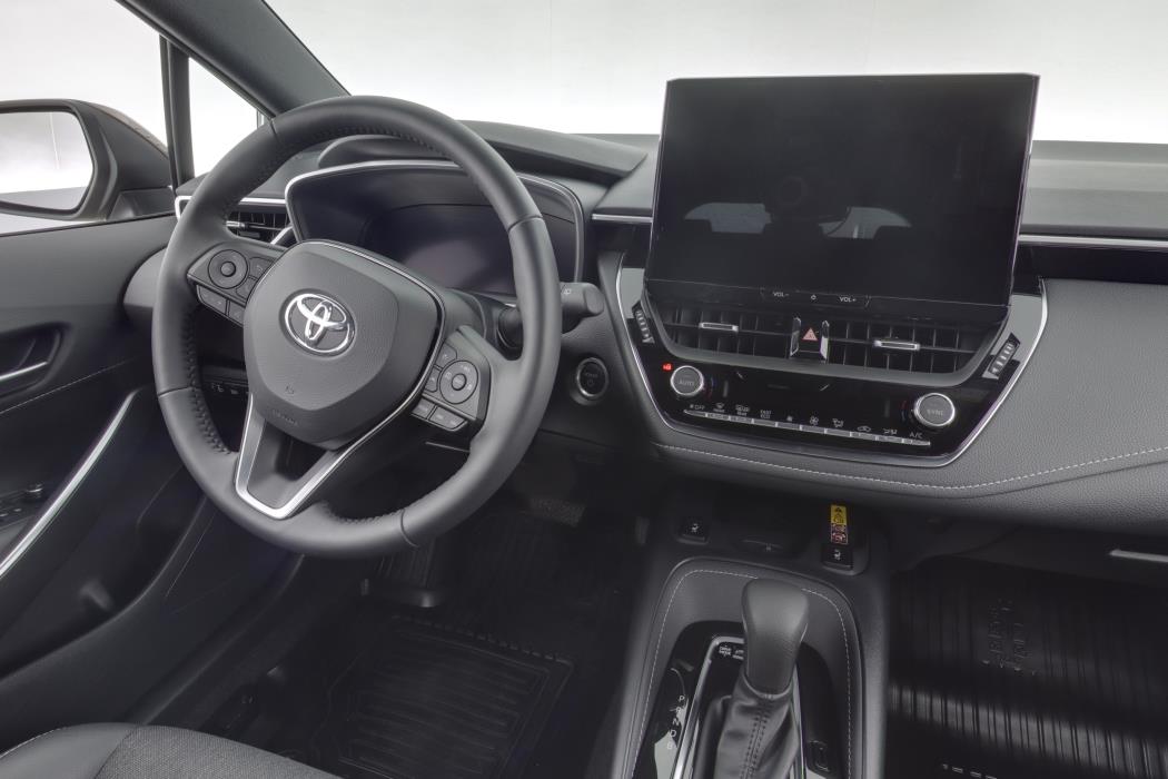 TOYOTA Corolla 2025