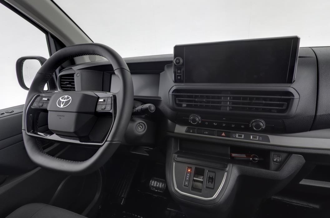 Toyota Proace 2025