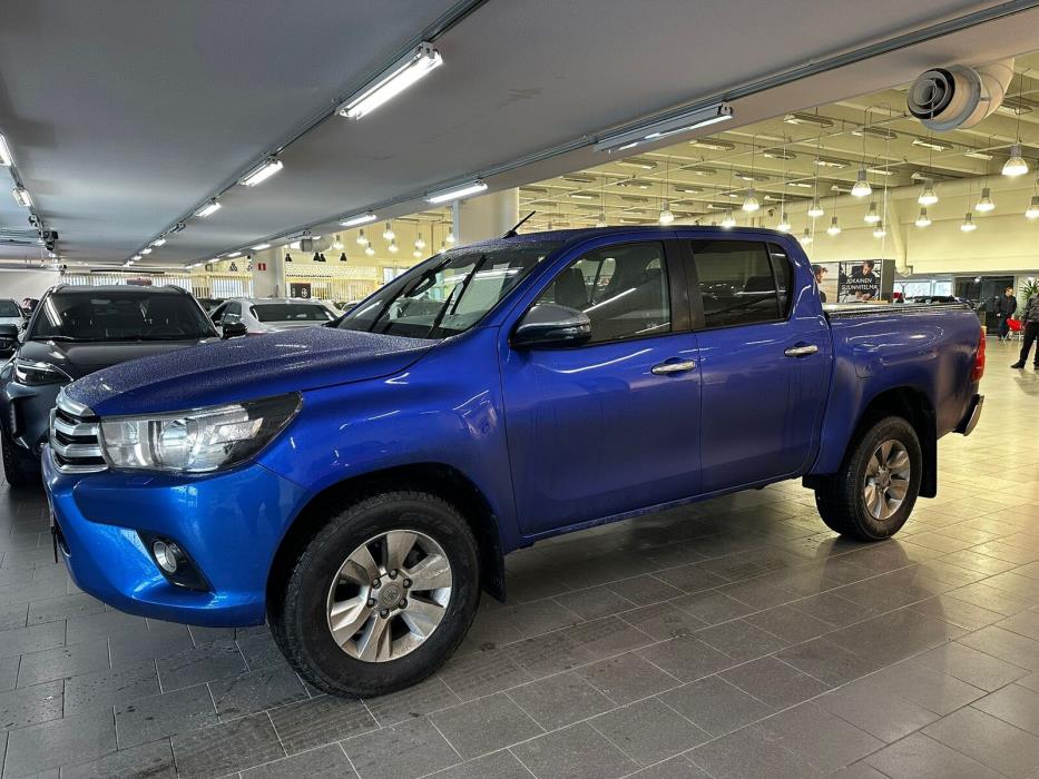 TOYOTA Hilux 2020