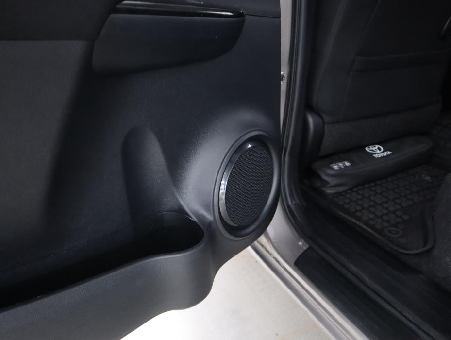 TOYOTA Hilux 2020