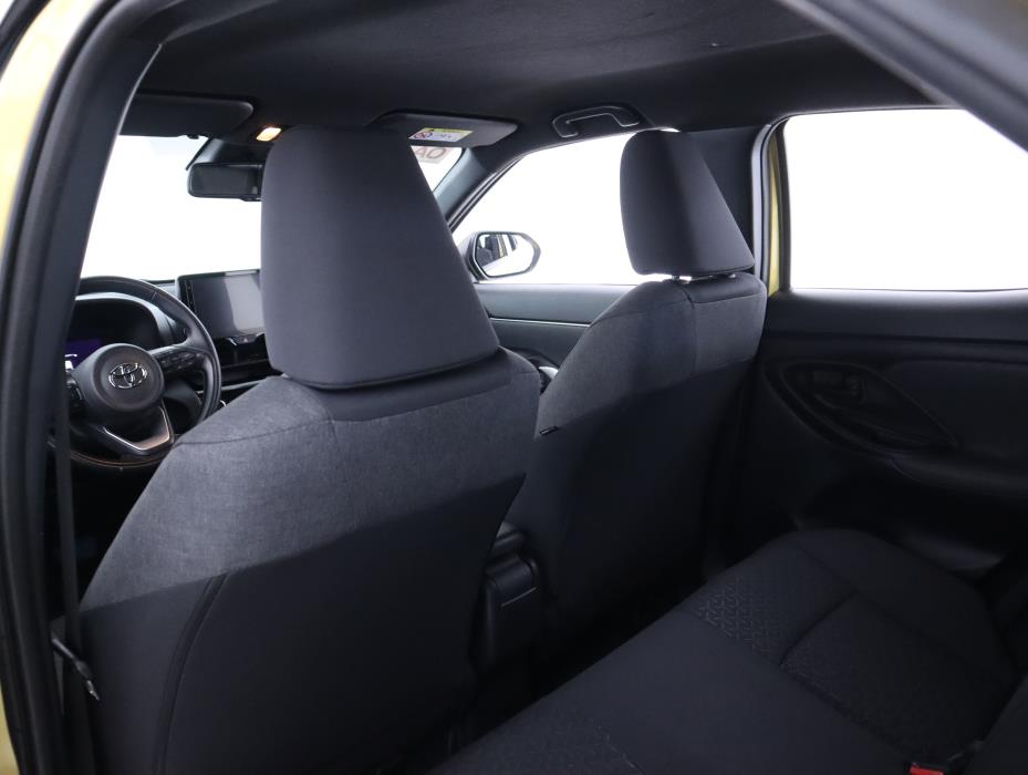 TOYOTA Yaris Cross 2021
