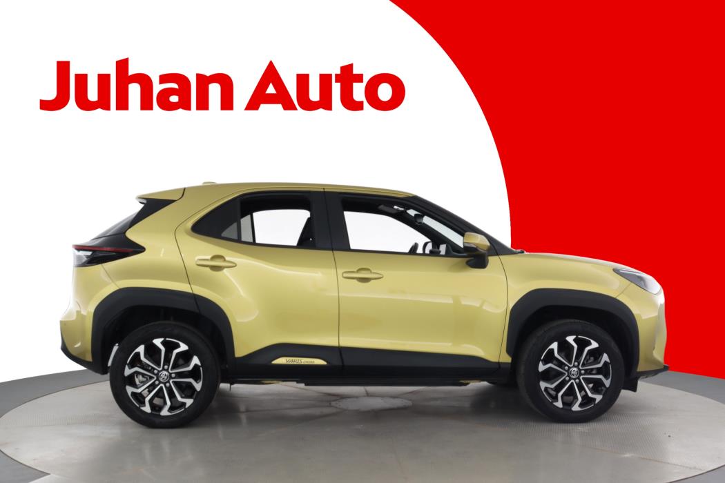 TOYOTA Yaris Cross 2021