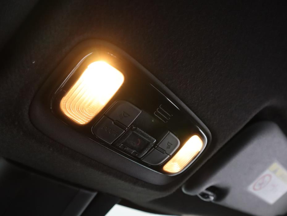 TOYOTA Yaris Cross 2021