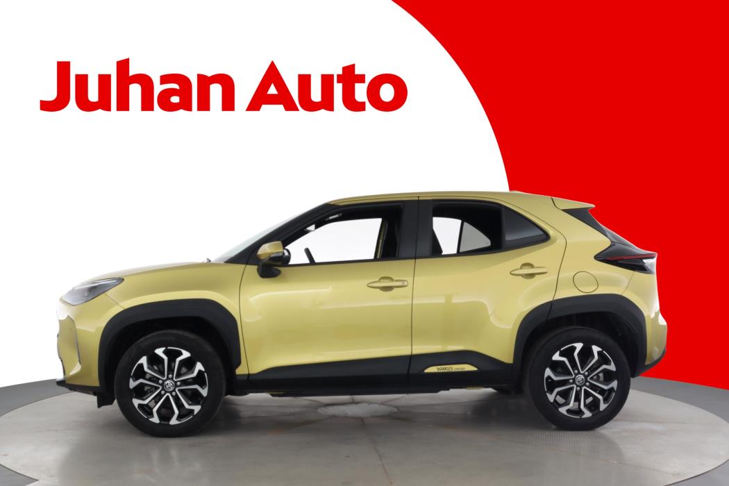TOYOTA Yaris Cross 2021