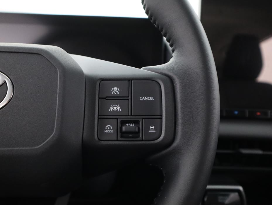 TOYOTA RAV4 2026