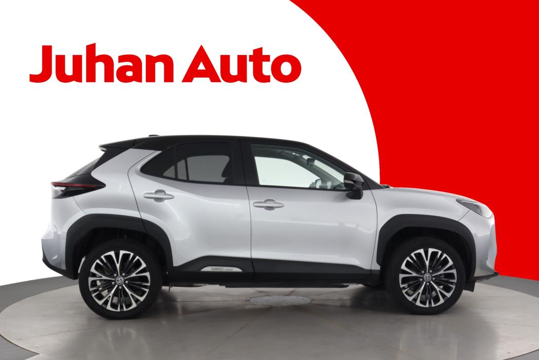 TOYOTA Yaris Cross 2022