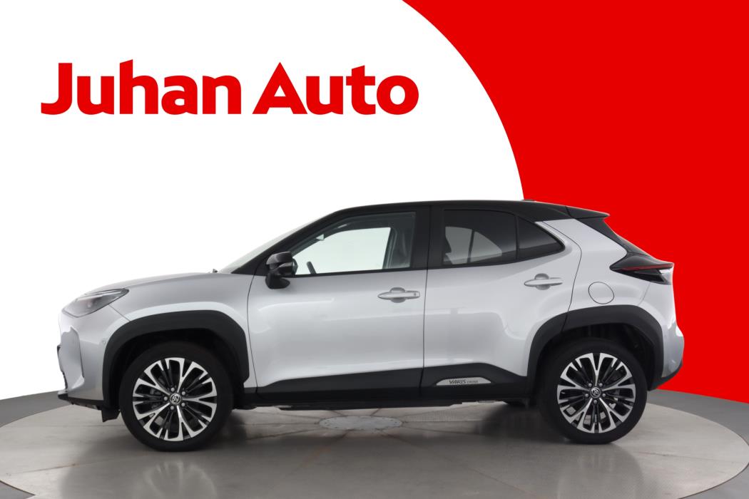 TOYOTA Yaris Cross 2022