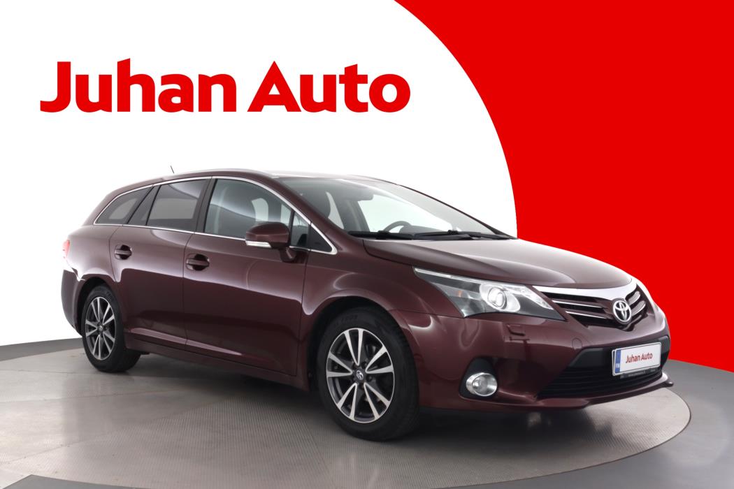 TOYOTA Avensis 2012
