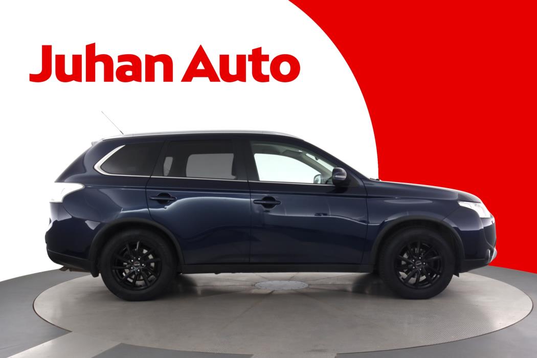MITSUBISHI OUTLANDER 2015