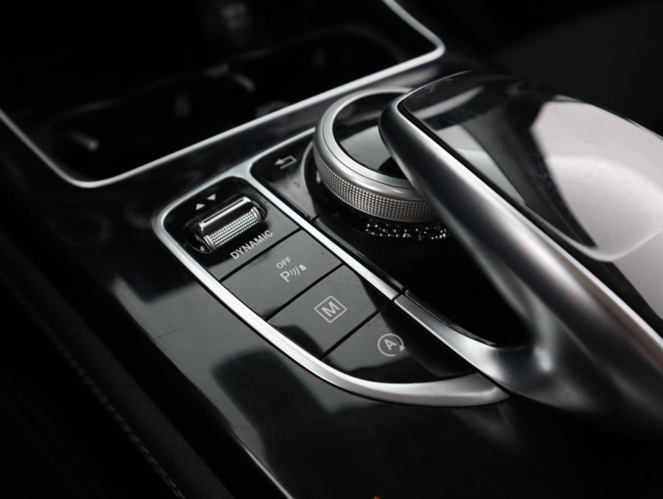 MERCEDES-BENZ GLC 2015