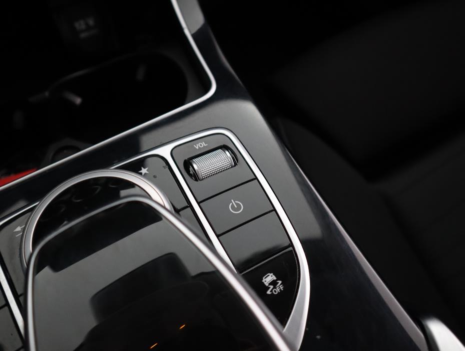 MERCEDES-BENZ GLC 2015