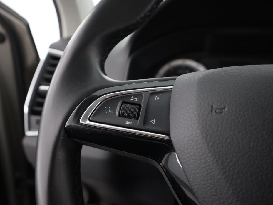 SKODA Karoq 2018