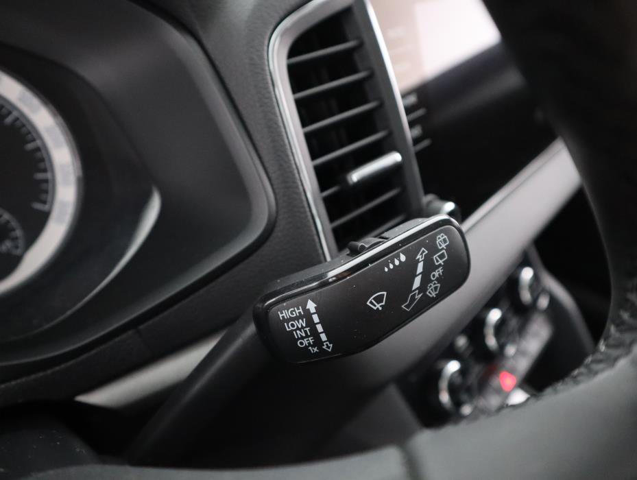 SKODA Karoq 2018