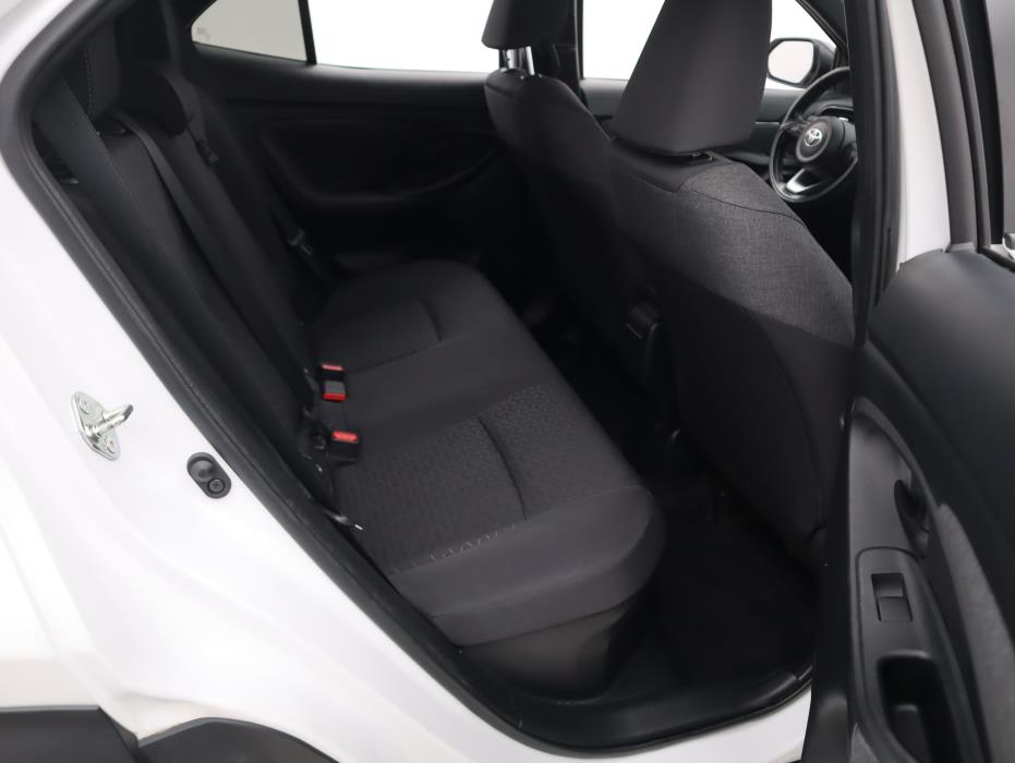 TOYOTA Yaris Cross 2022