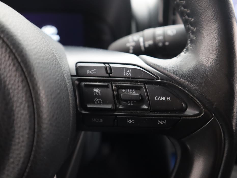 TOYOTA Yaris Cross 2022