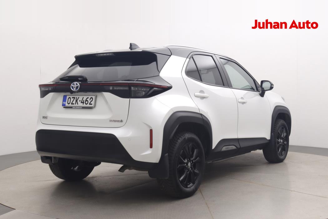 TOYOTA Yaris Cross 2022