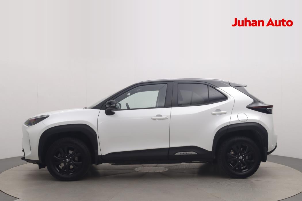 TOYOTA Yaris Cross 2022