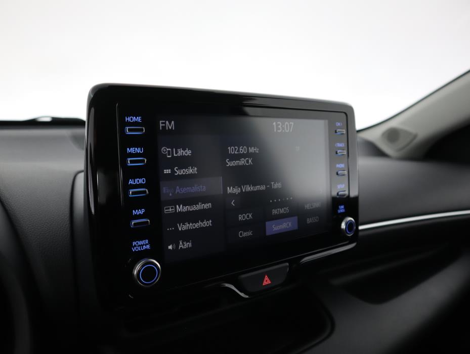 TOYOTA Yaris 2023