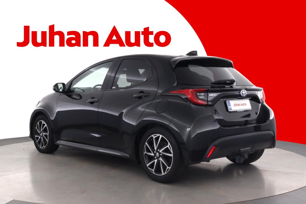 TOYOTA Yaris 2023
