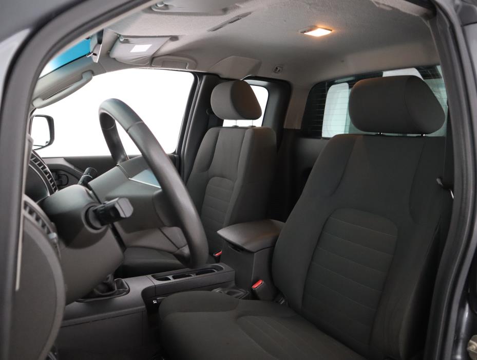 NISSAN NAVARA 2014
