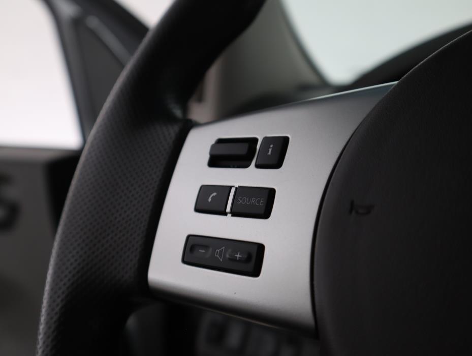NISSAN NAVARA 2014