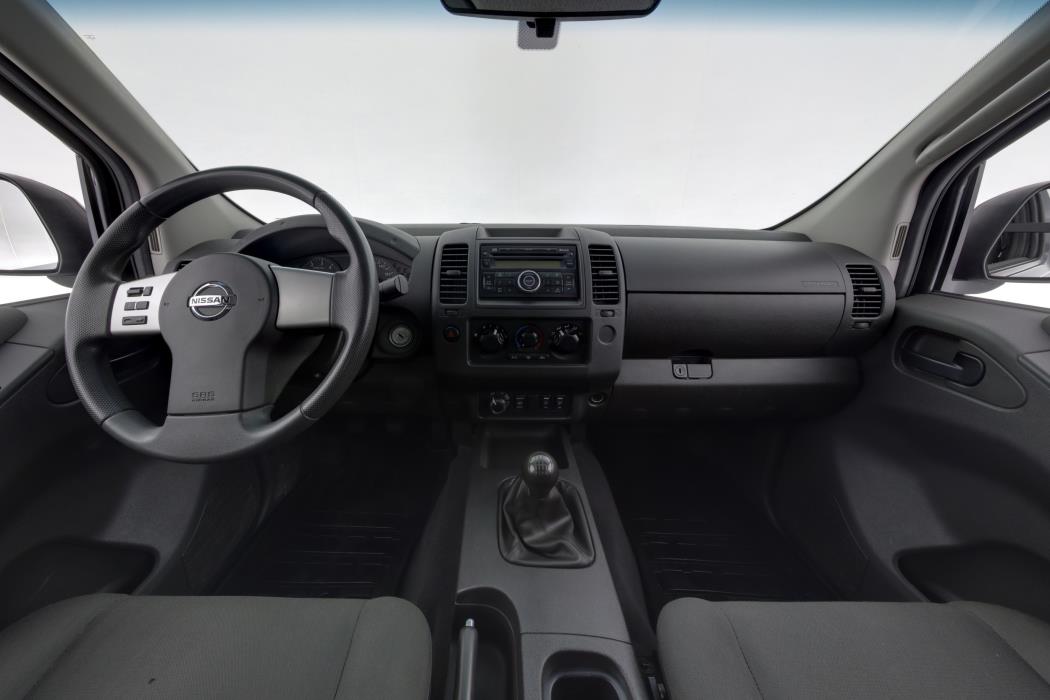 NISSAN NAVARA 2014