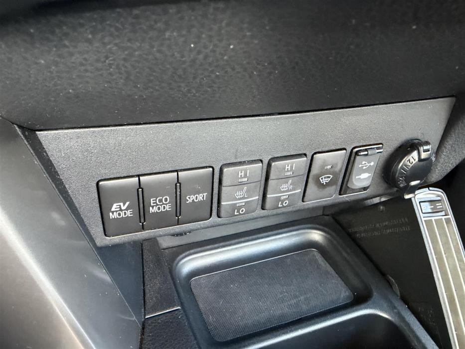 TOYOTA RAV4 2016