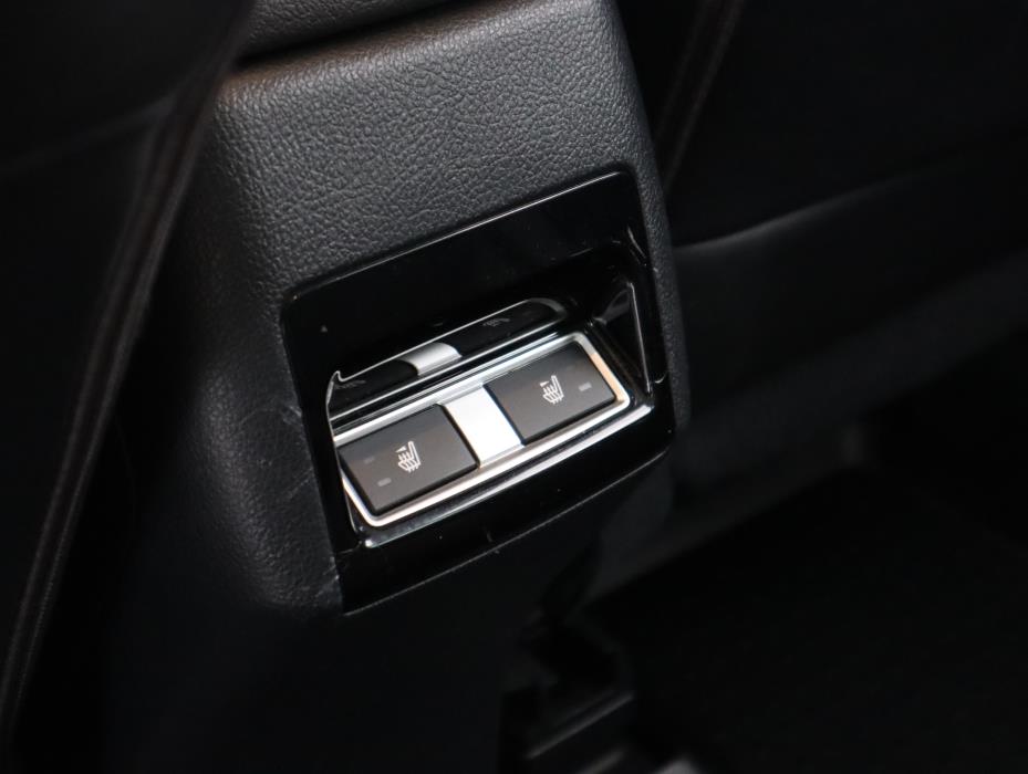 SUBARU FORESTER 2019