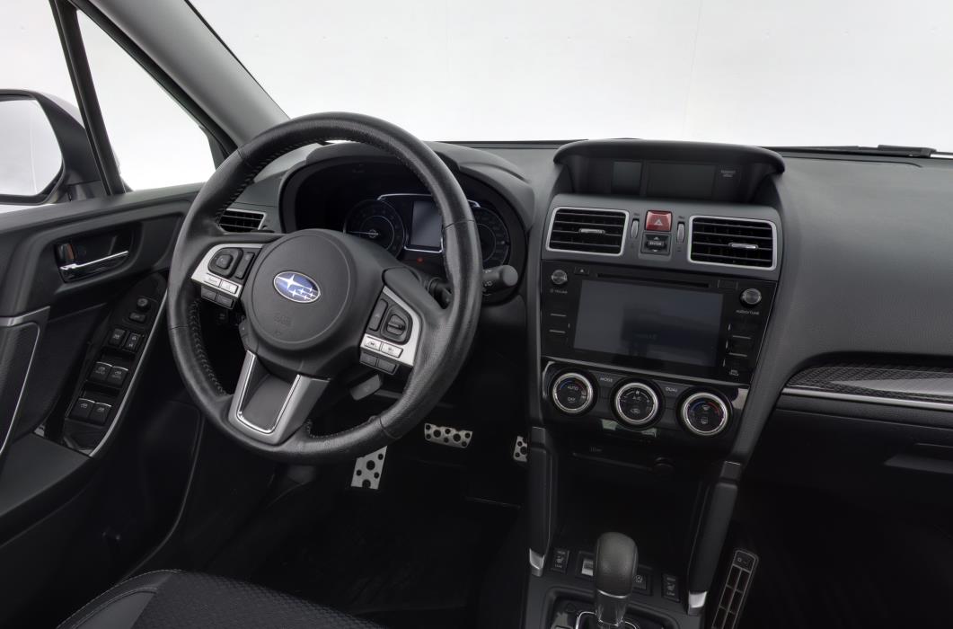 SUBARU FORESTER 2019