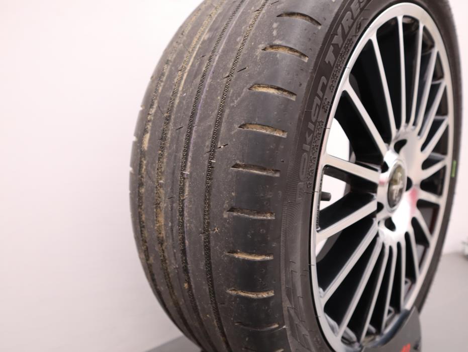 MERCEDES-BENZ A 2018